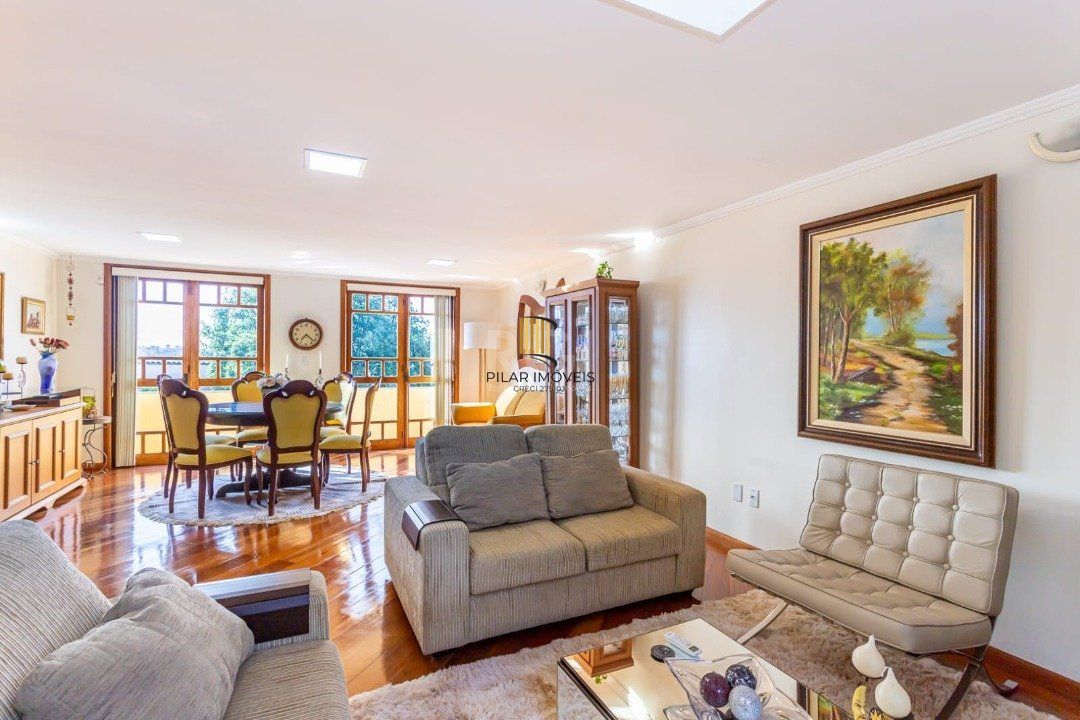 Casa 3 dormitórios no bairro Teresópolis