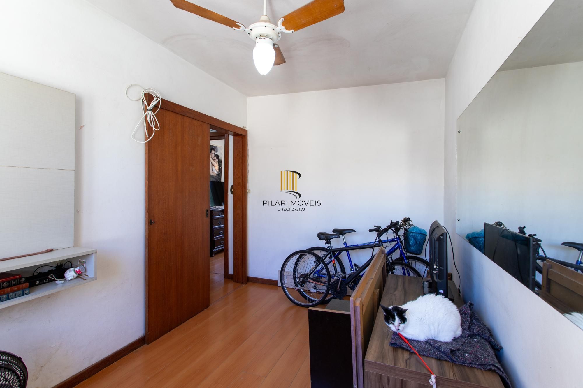 Apartamento 02 dormitórios I bairro Cristal