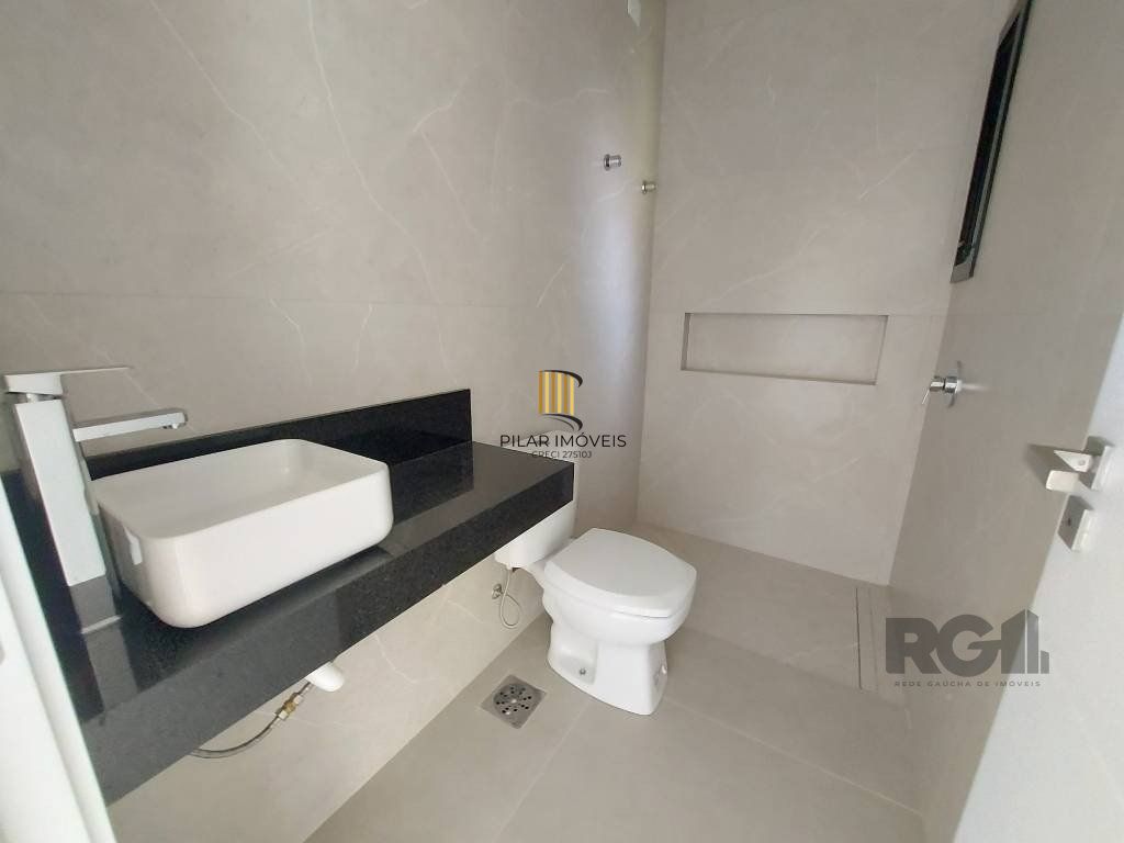 Casa de Condomínio 4 dormitórios no bairro Centro