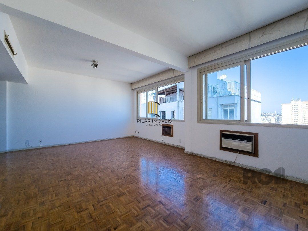 Apartamento, 3 quartos, 1 suite, dependência de empregada, elevador - Centro Histórico - Porto Alegre - Pilar Imóveis