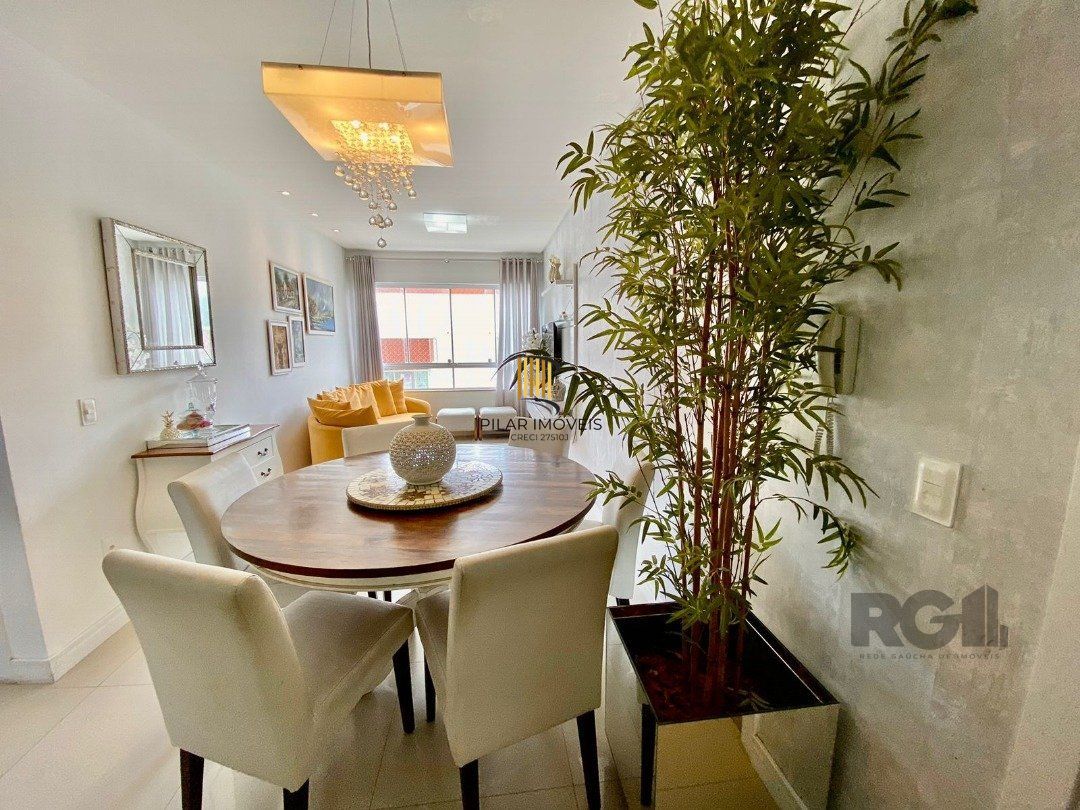 Apartamento 2 dormitórios no bairro Centro