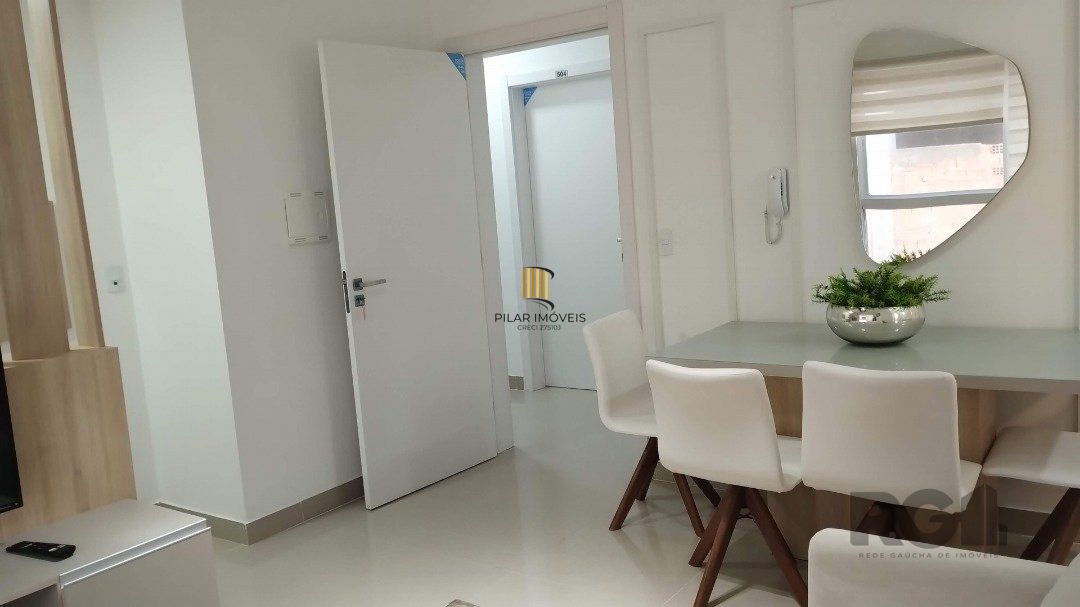 Apartamento 2 dormitórios no bairro Zona Nova