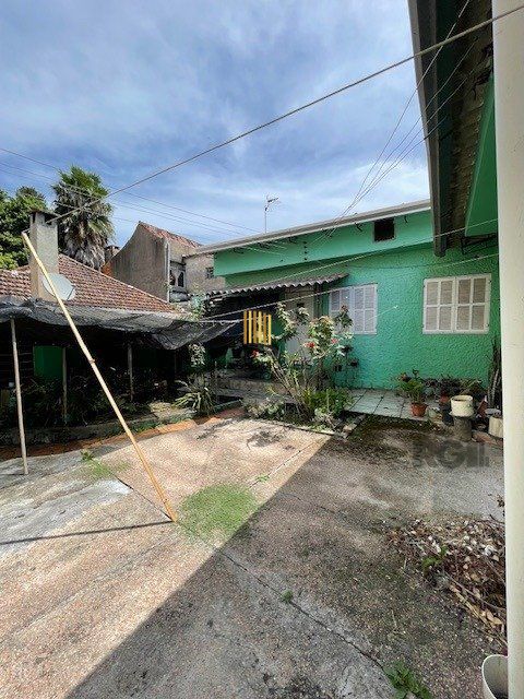Casa 3 dormitórios no bairro Cristal