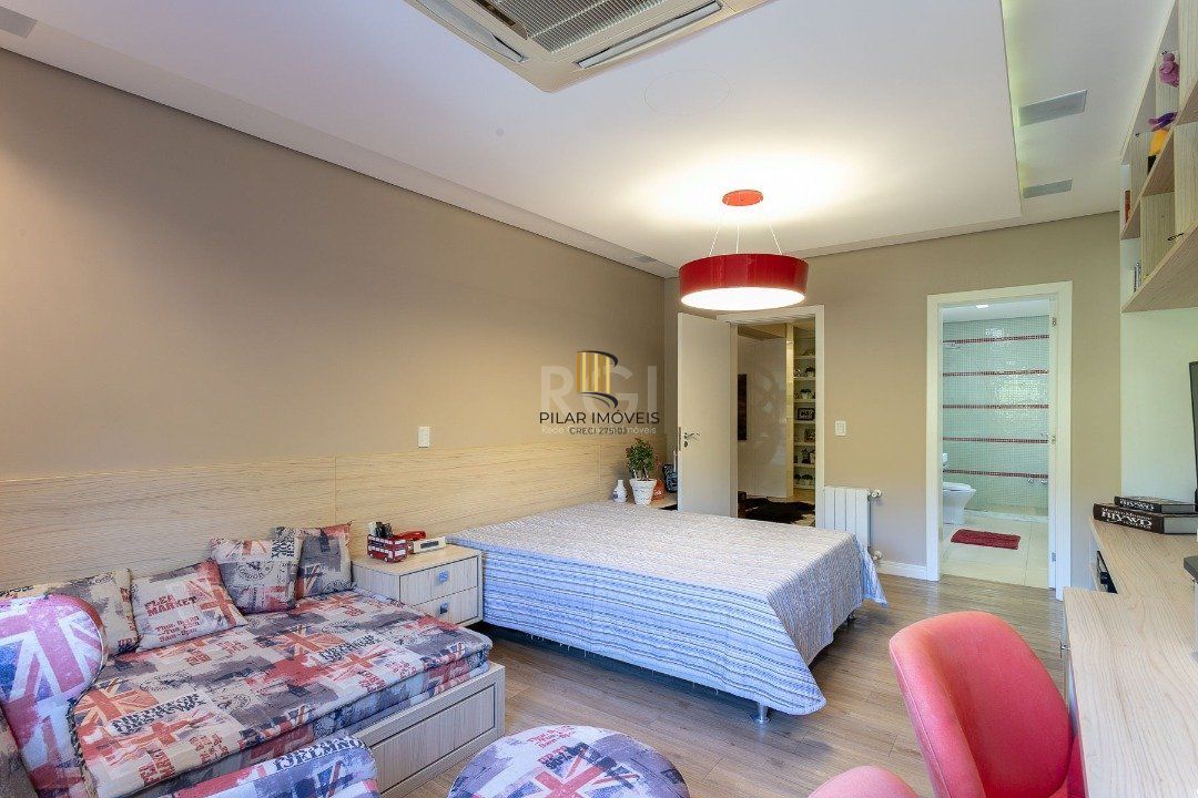 Casa Condominio para Venda - 588.62m², 4 dormitórios, sendo 4 suites, 5 vagas - Pedra Redonda