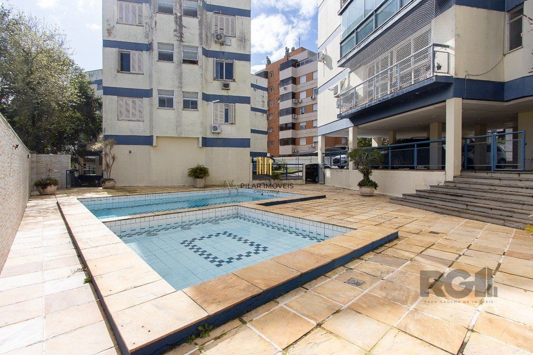 Apartamento com 3 dormitórios na Rua Dr. Barcelos