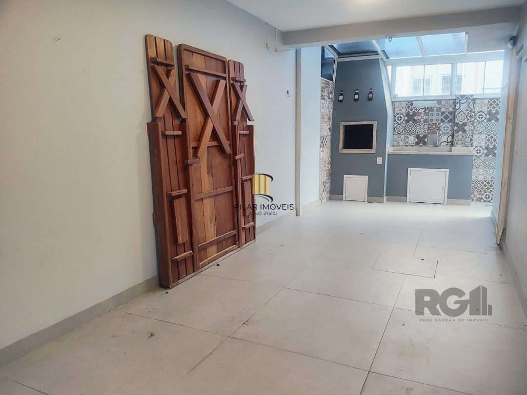 Casa de Condomínio 3 dormitórios no bairro Tristeza