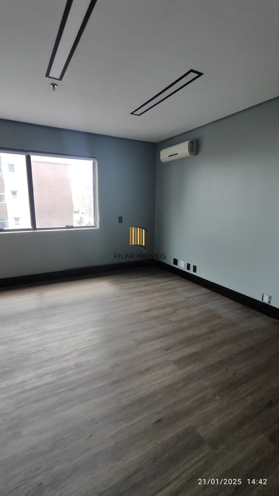 Conjunto/Sala Bairro Menino Deus