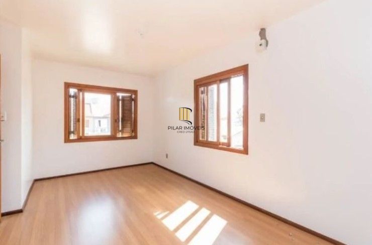 Casa/sobrado  de 4  dormitórios I 1 suíte I 4 vagas I  Altos Do Ipê