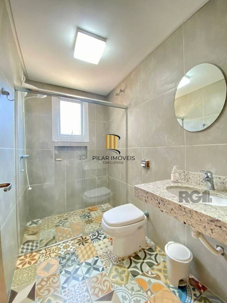 Casa a venda em Condomínio fechado na Beira mar de Atlântida Sul com 3 quartos e 164m²