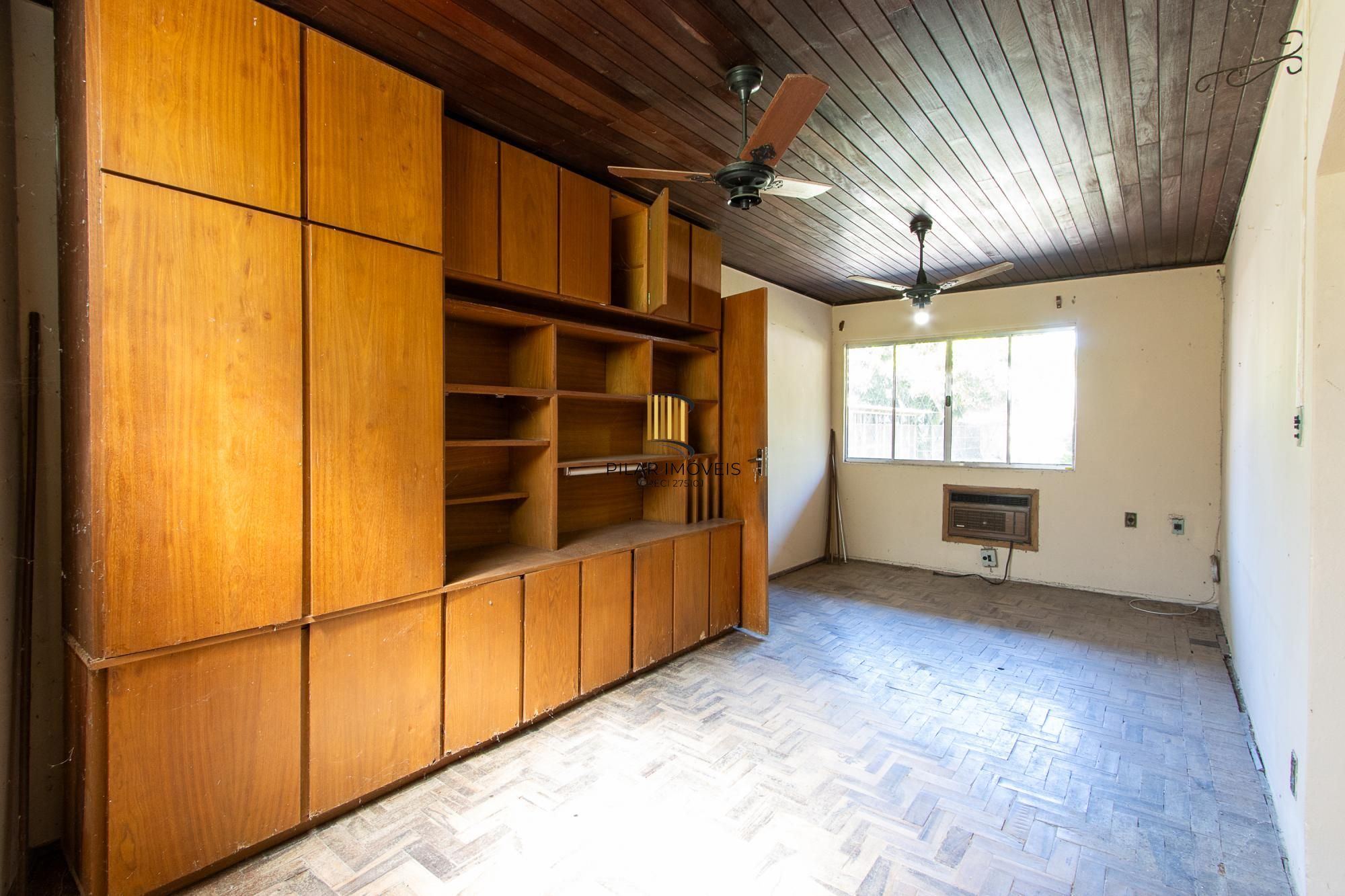 Casa 3 dormitórios no bairro Belém Novo