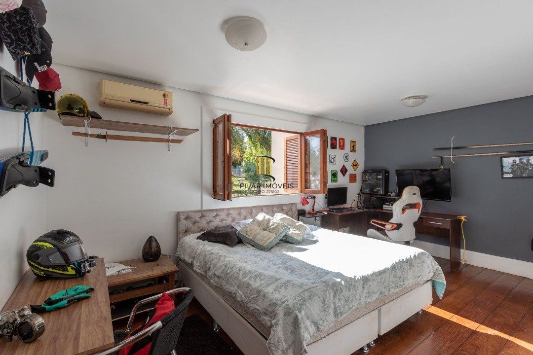 Casa para Venda - 960m², 6 dormitórios, sendo 5 suites, 8 vagas - Ipanema