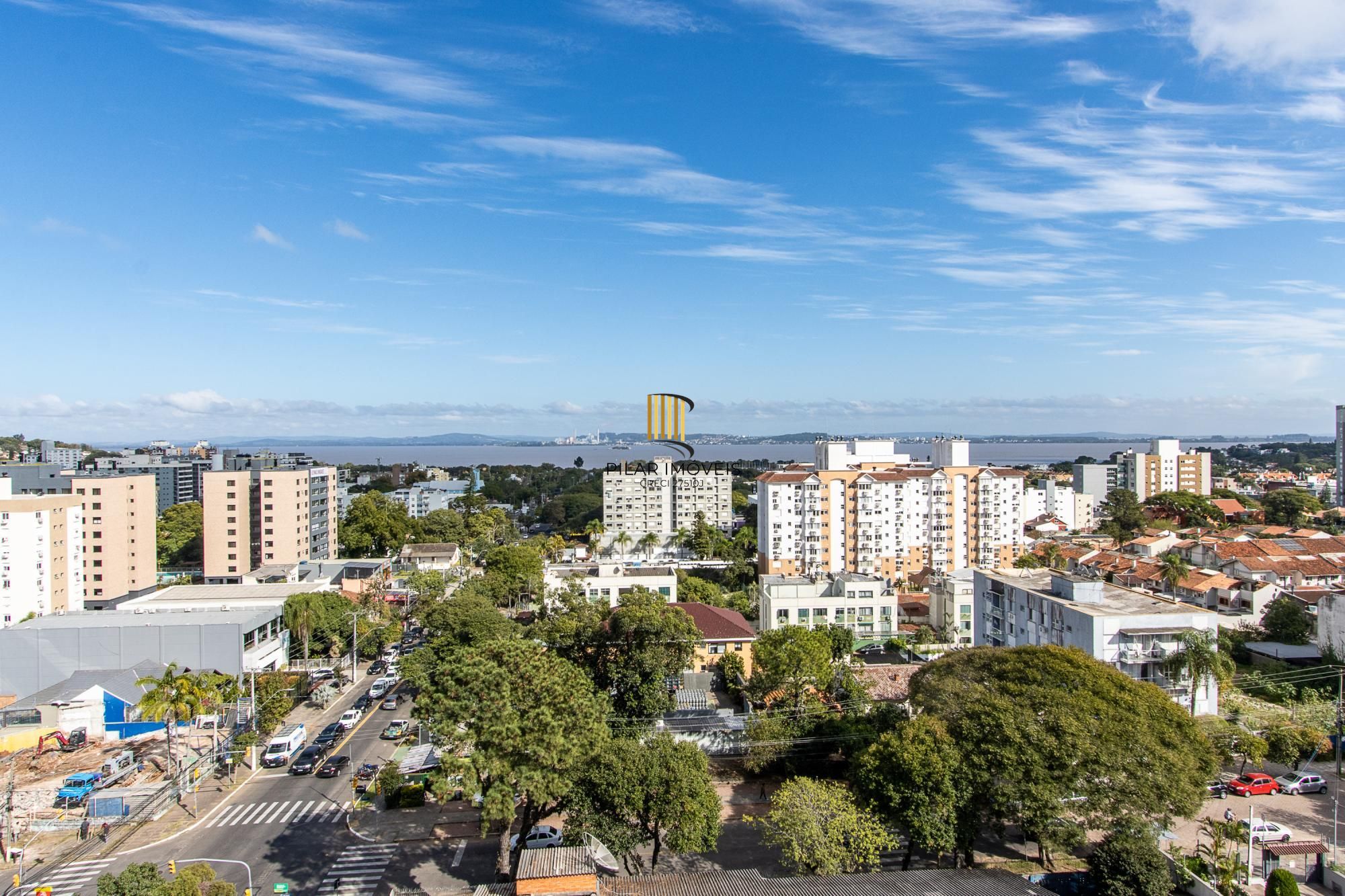 Apartamento com 2 dormitórios, sendo 1 suíte, e sala ampla com ambientes integrados - Condomínio Residencial Sucre