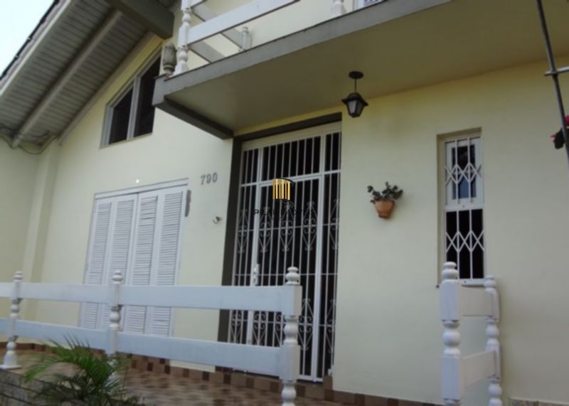 Casa para Venda - 269m², 3 dormitórios, Cristal