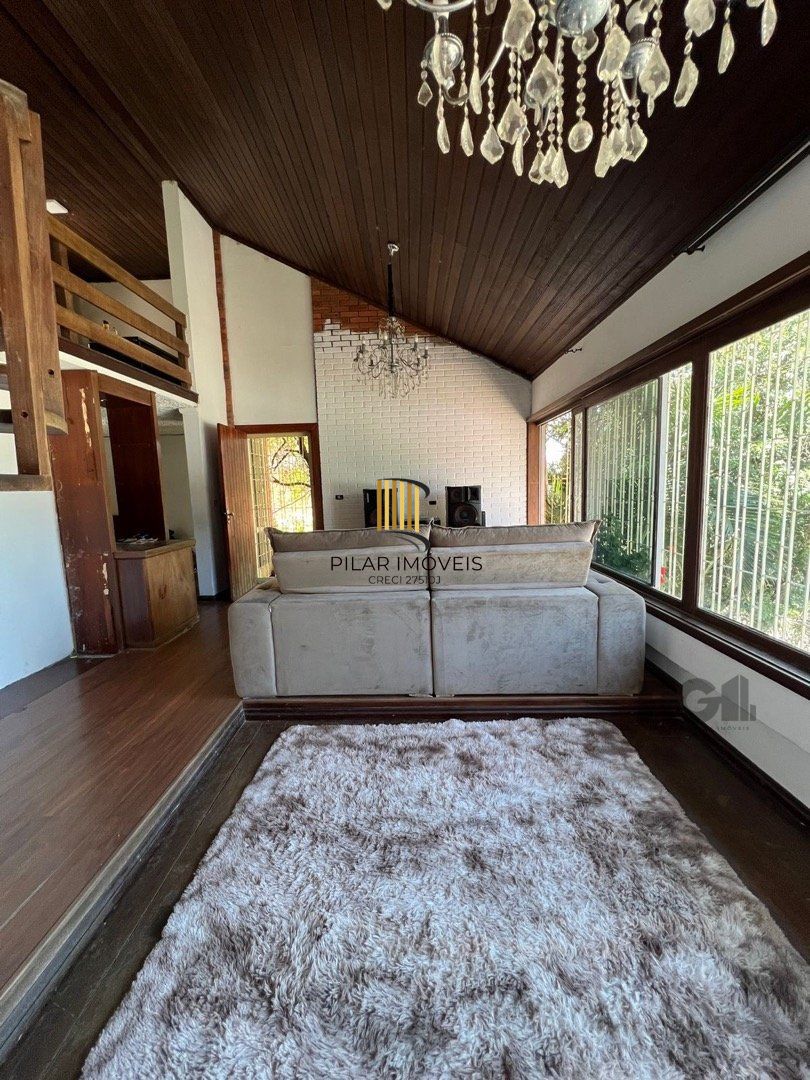 Casa 3 dormitórios no bairro Santo Antônio