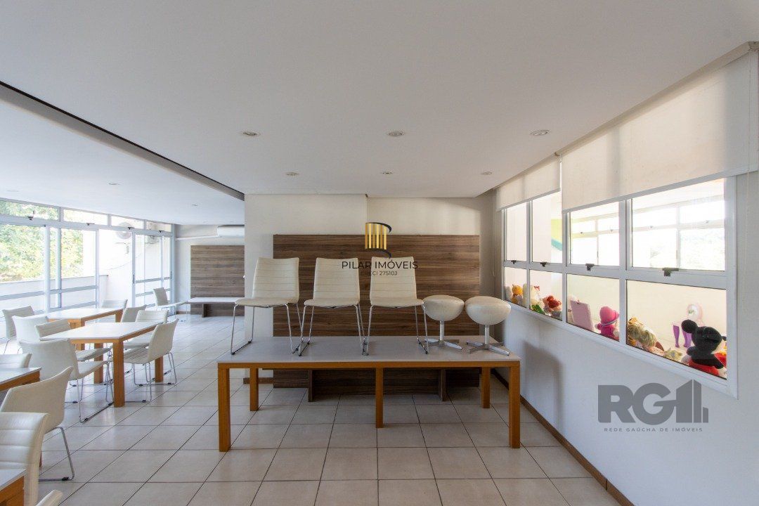 Apartamento 2 dormitórios no bairro Tristeza