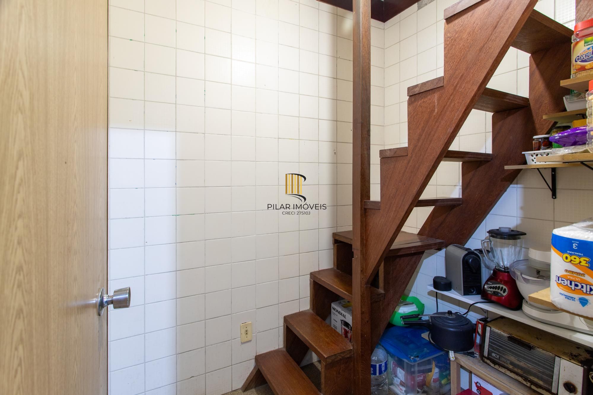 Casa para Venda - 286.28m², 2 dormitórios, sendo 1 suites, 3 vagas - Santa Tereza