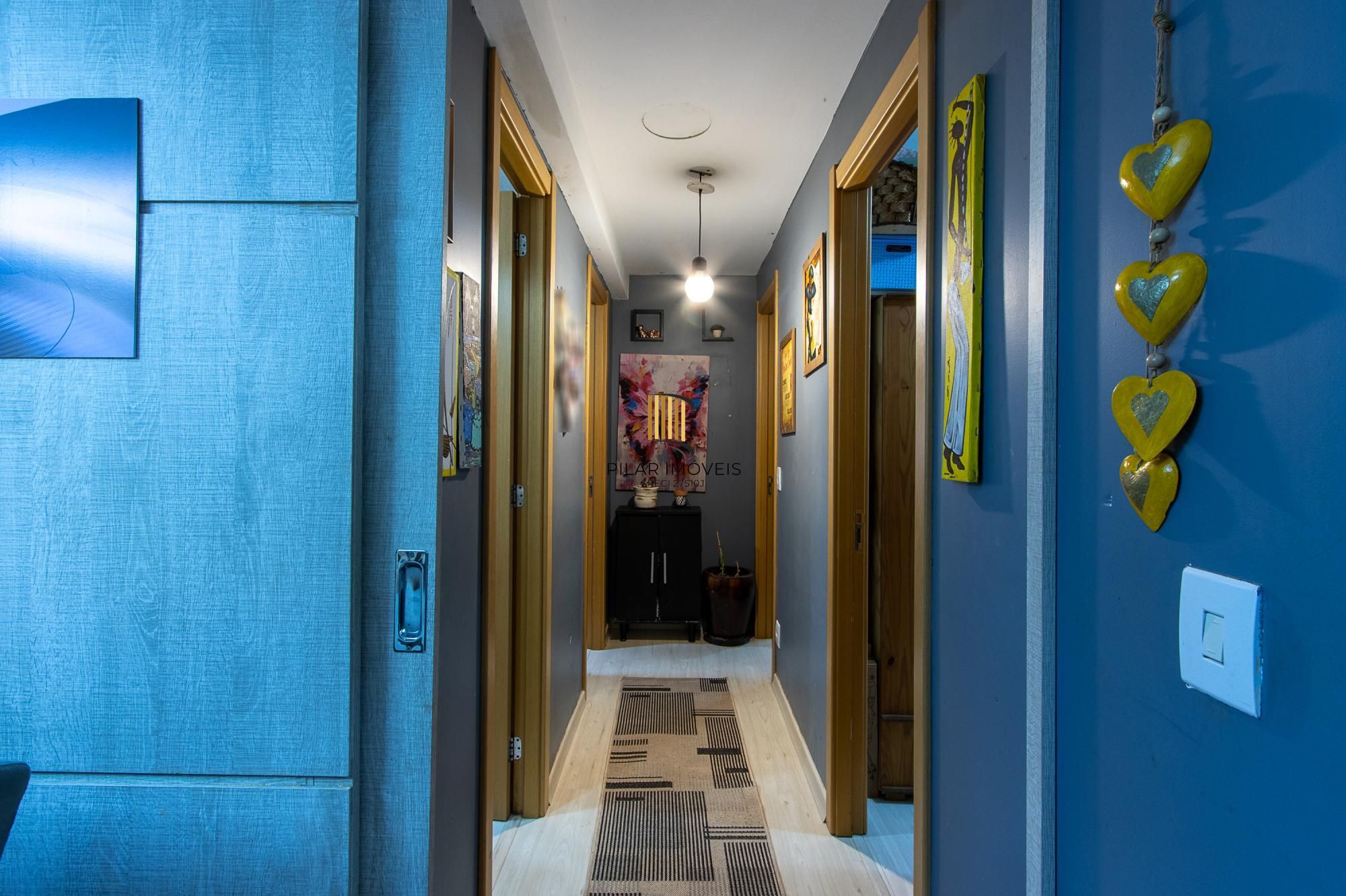 APARTAMENTO Á VENDA NO BAIRRO TERESÓPOLIS - 03 QUARTOS SENDO 01 SUITE - 01 VAGA