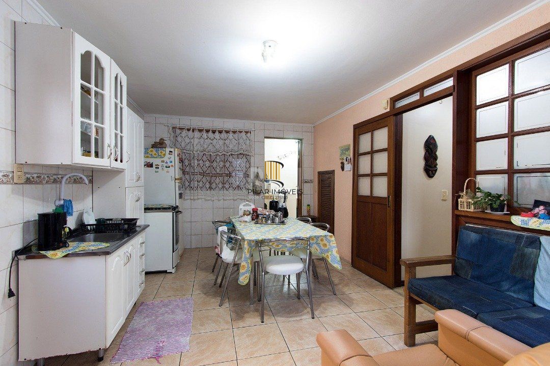 Casa para Venda - 229.18m², 4 dormitórios, sendo 4 suites, 5 vagas - Cavalhada