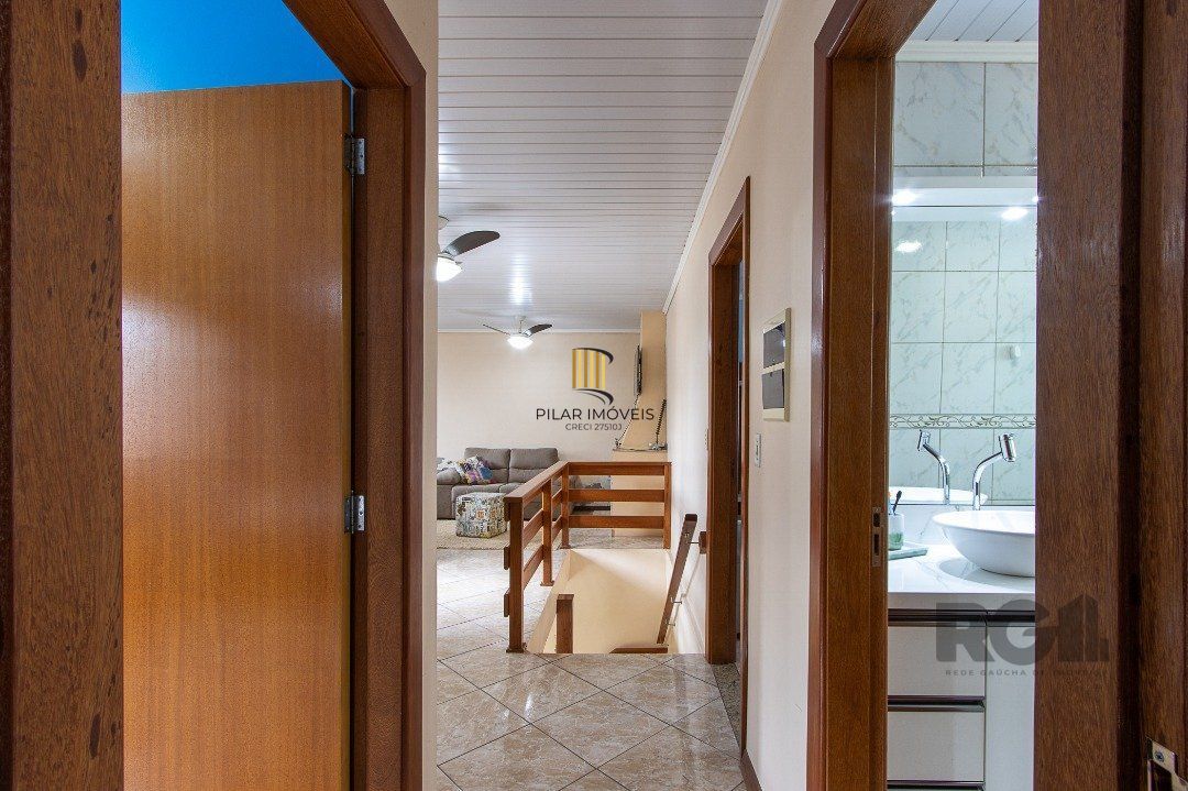 Casa 3 dormitórios no bairro Tristeza