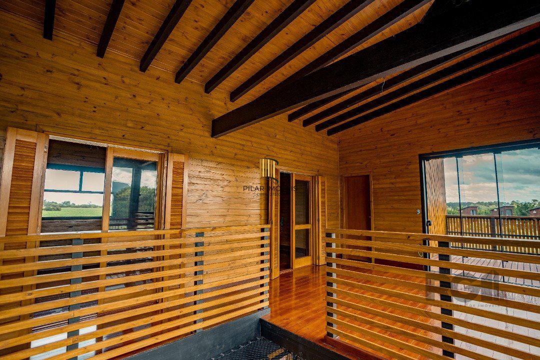 Casa de Condomínio 3 dormitórios no bairro Palmital