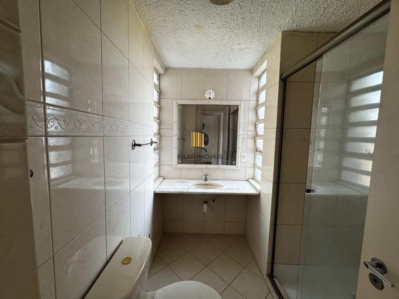 Amplo apartamento 2 quartos ao lado do BarraShoppingSul