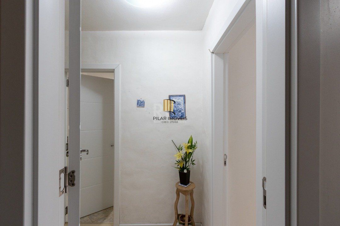 Casa para Venda - 300m², 4 dormitórios, sendo 2 suites, 4 vagas - Vila Assunção