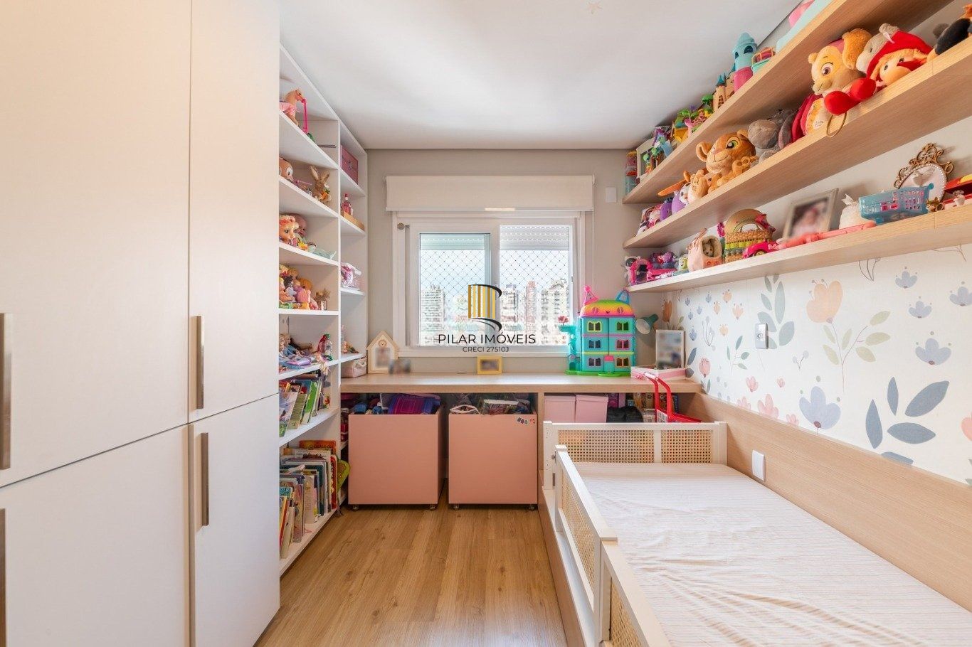 Apartamento Garden com 132m² e 3 dormitórios, 1 suíte, 3 vagas