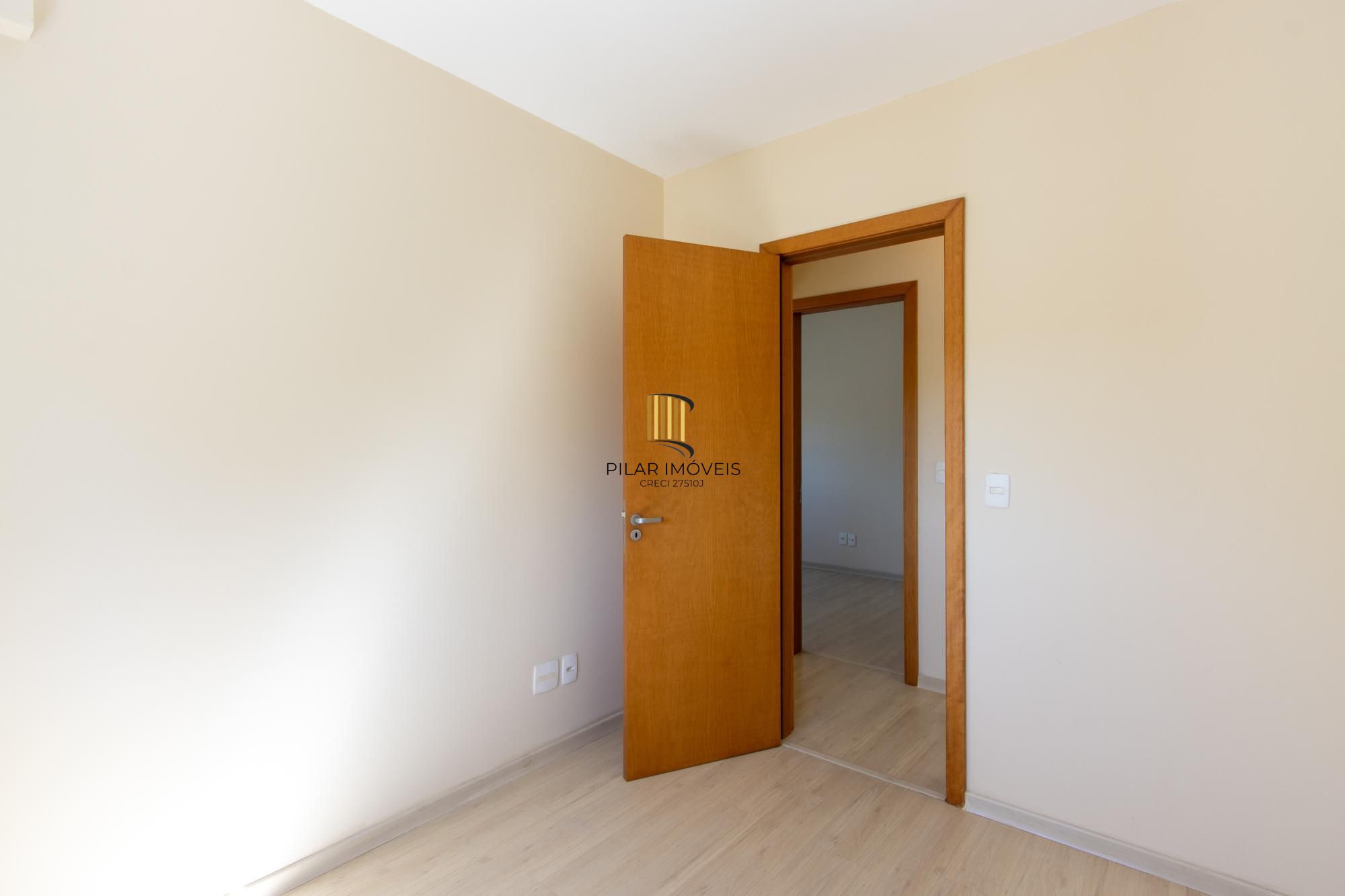 Apartamento no Plaza Cristal