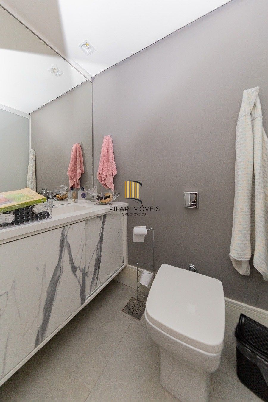 Apartamento Garden com 169m² e 2 dormitórios, 1 suíte, 2 vagas no bairro Petrópolis