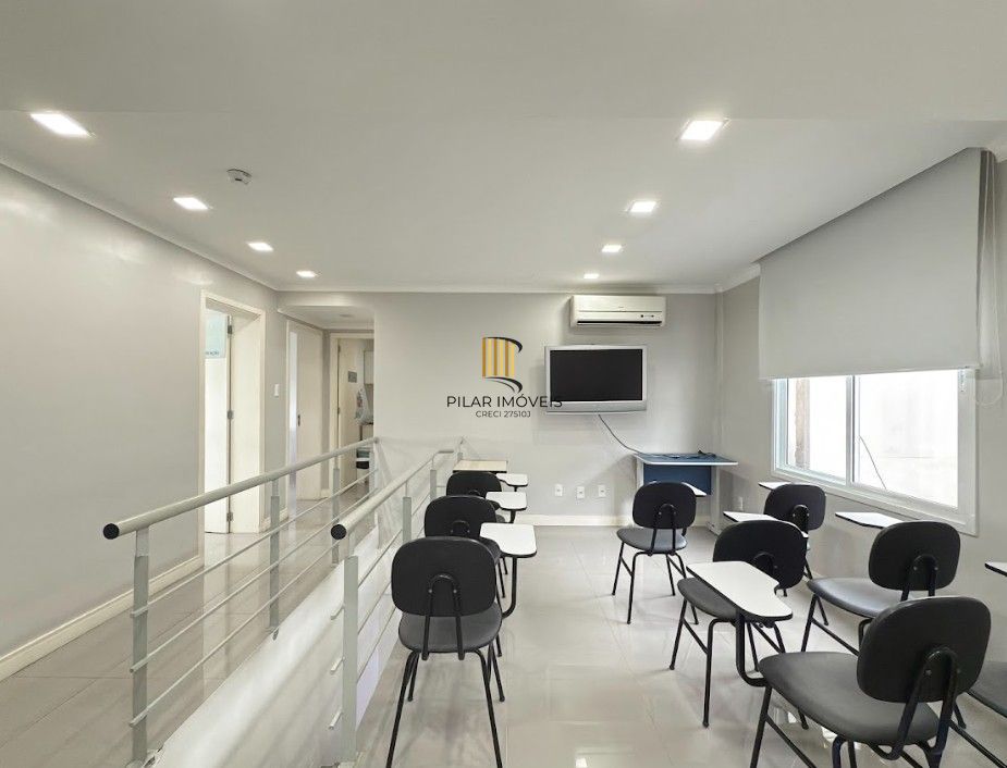 Excelente conjunto Comercial no Centro Histórico.