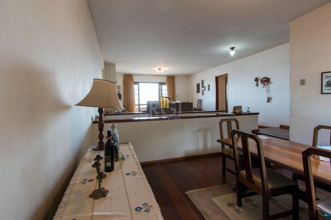 Casa para Venda - 336.21m², 3 dormitórios, sendo 1 suites, 3 vagas - Nonoai