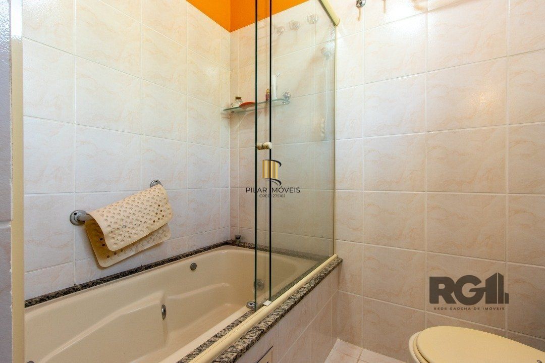 Casa de Condomínio 3 dormitórios no bairro Tristeza