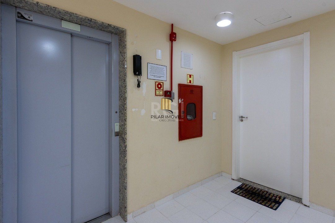 Apartamento 3 dormitórios no bairro Cavalhada