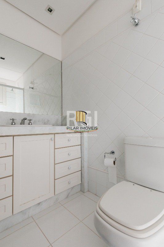 Casa Condominio para Venda - 322.65m², 4 dormitórios, sendo 4 suites, 2 vagas - Terra Ville