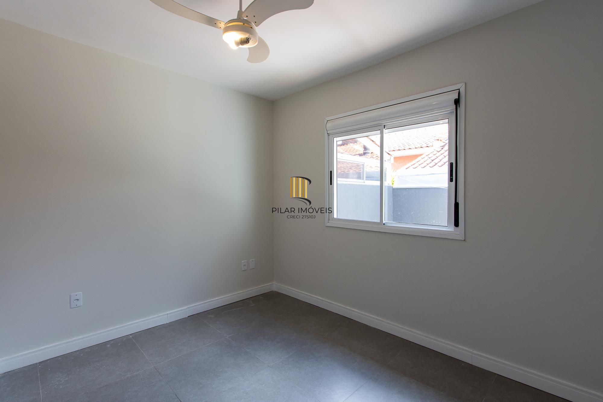 Casa de Condomínio 2 dormitórios no bairro Hípica