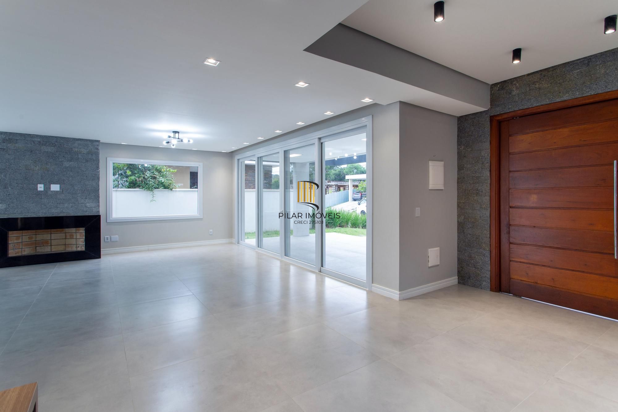 Casa Condominio para Venda - 300m², 3 dormitórios, sendo 3 suites, 2 vagas - Alphaville