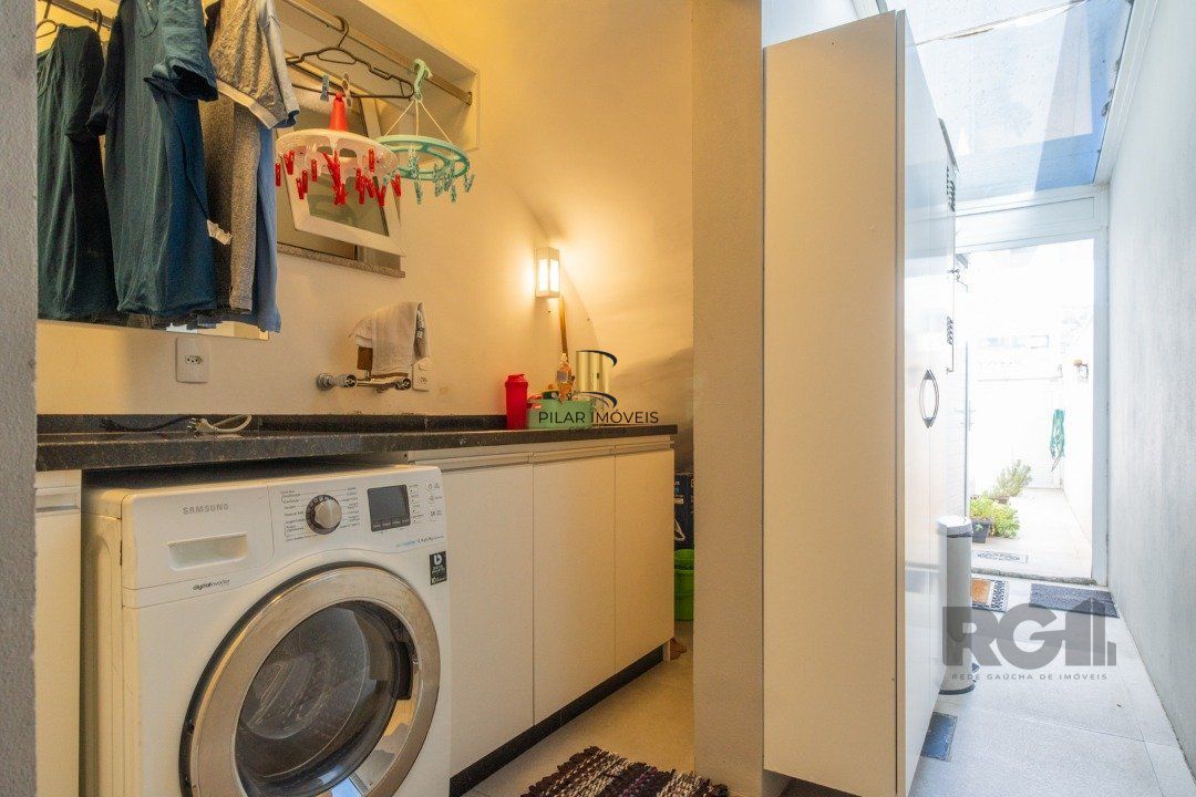 Casa para Venda - 102m², 3 dormitórios, sendo 1 suites, 2 vagas - Aberta dos Morros