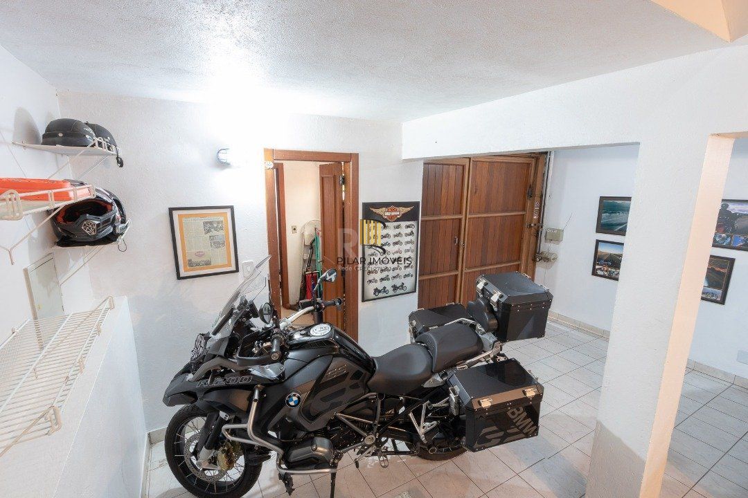 Casa Condominio para Venda - 175m², 3 dormitórios, sendo 1 suites, 4 vagas - Tristeza