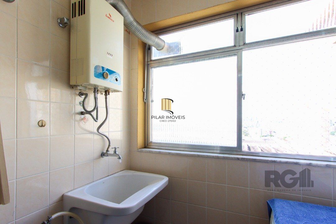 Apartamento 2 dormitórios no bairro Santo Antônio