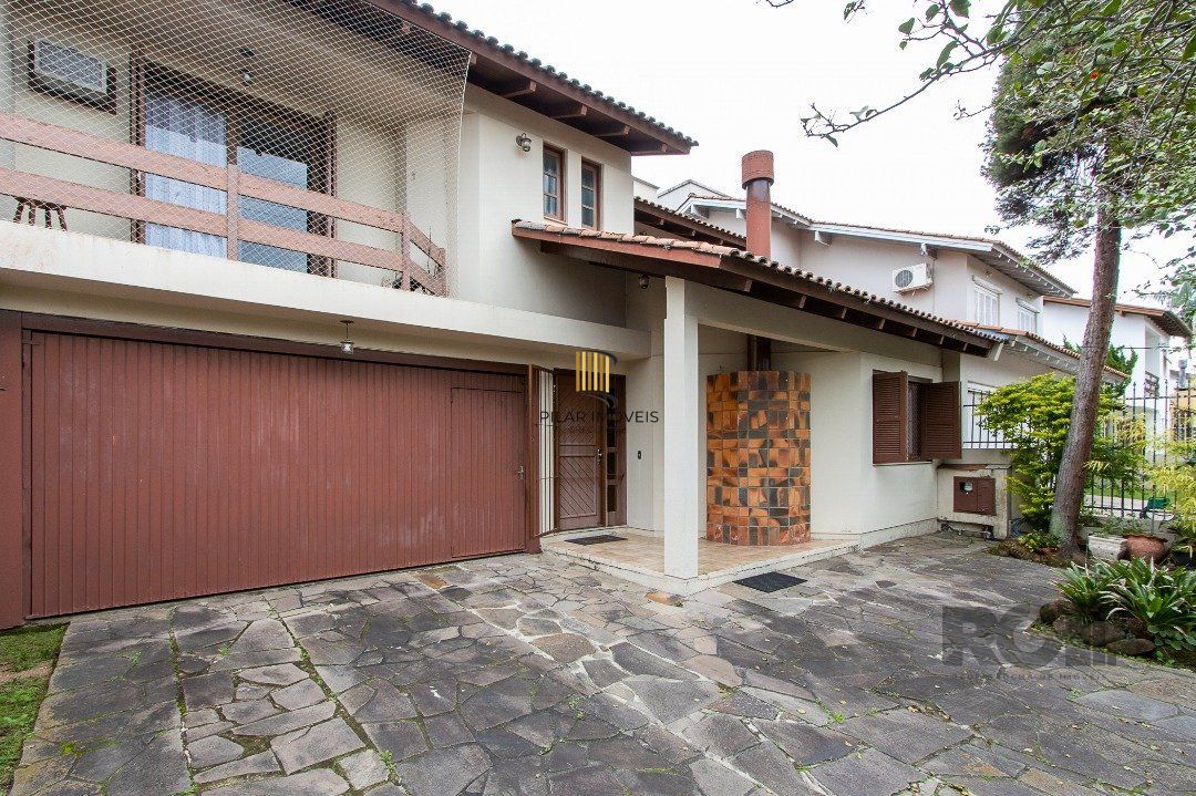Casa 3 dormitórios no bairro Ipanema