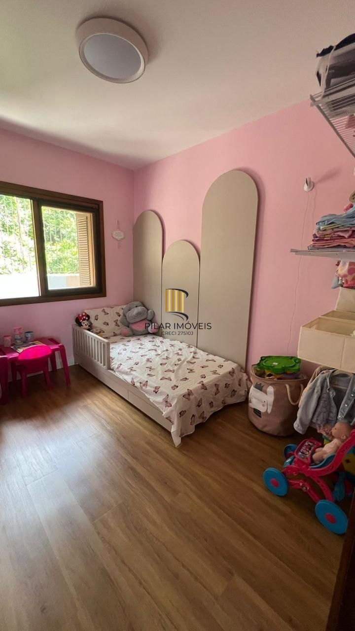 Casa em condomínio fechado para venda no bairro Jardim Isabel, com aproximadamente 204m² de área privativa,.