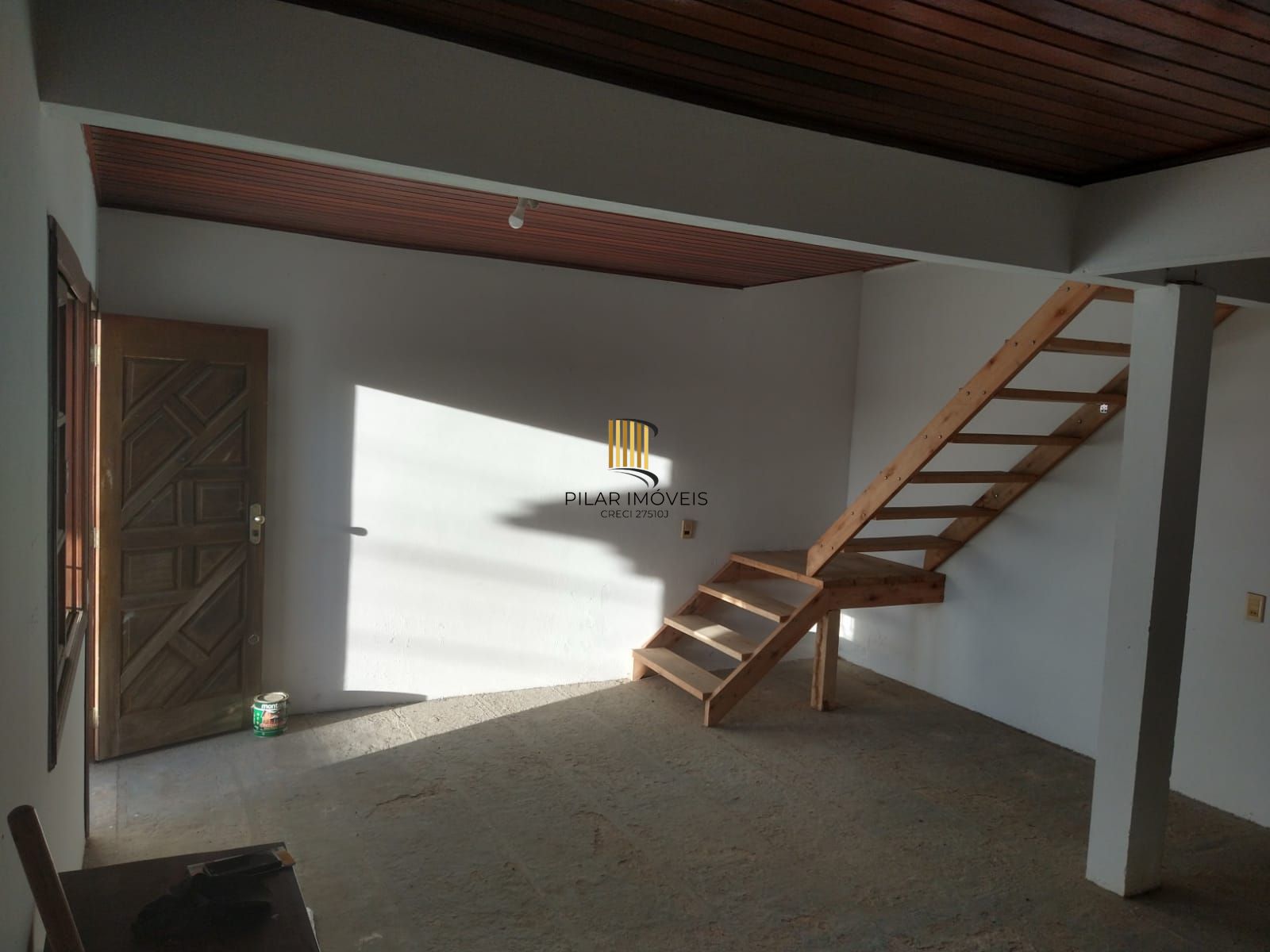 Casa 5 Dormitórios em Fase Final de Construção