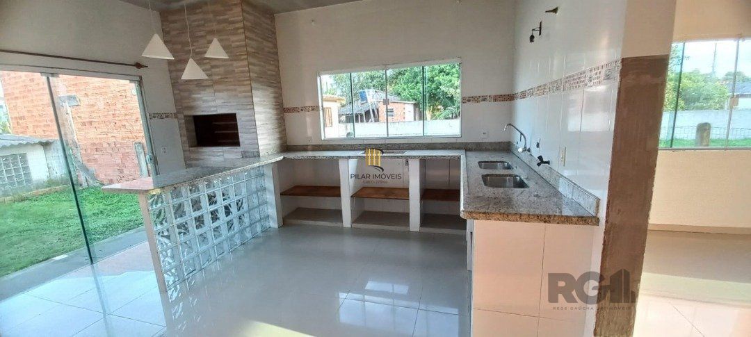 Casa 3 dormitórios no bairro Arroio Teixeira