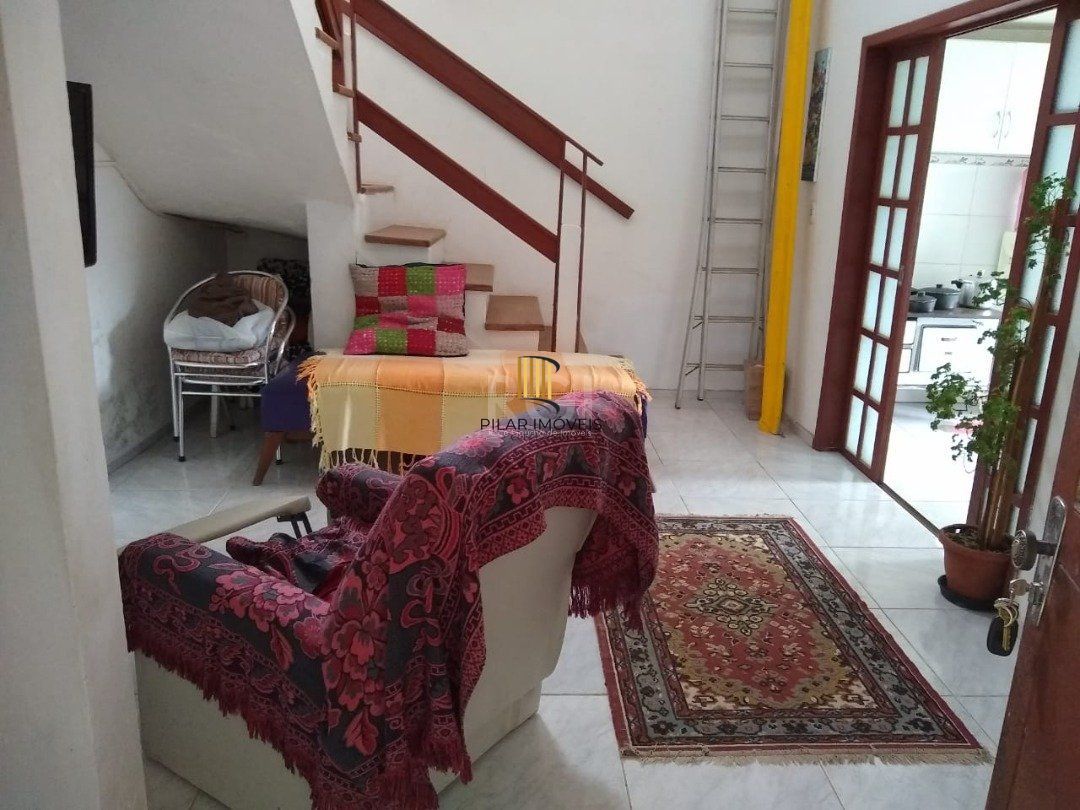 Casa para Venda - 189.52m², 3 dormitórios, sendo 1 suites, 2 vagas - Aparecida
