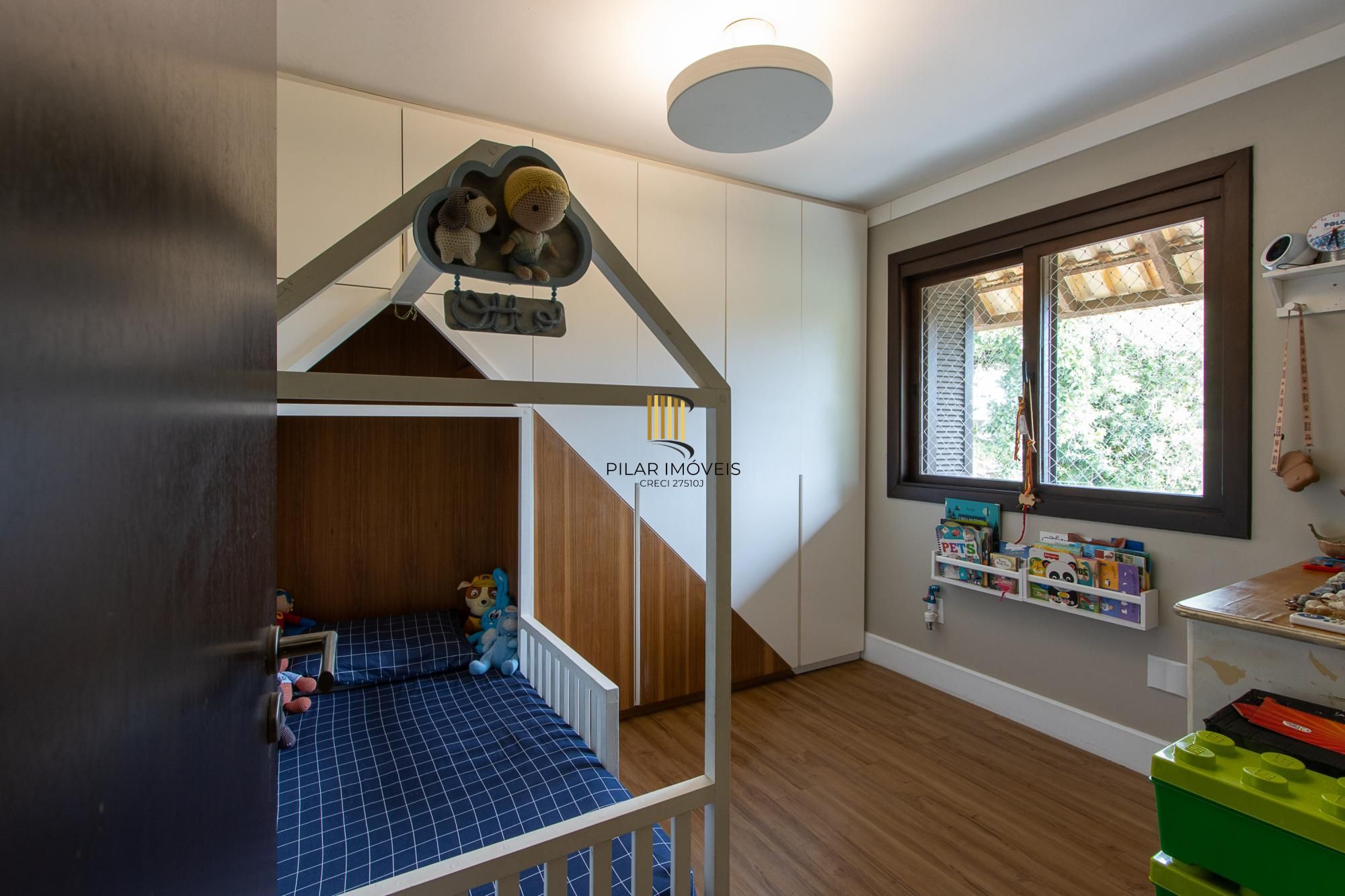 Casa em Condomínio no bairro Tristeza