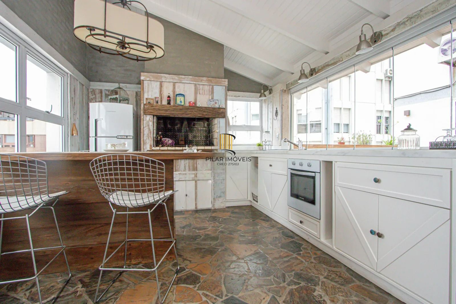 Apartamento garden 2 dormitórios 1 suíte no bairro Moinhos de Vento