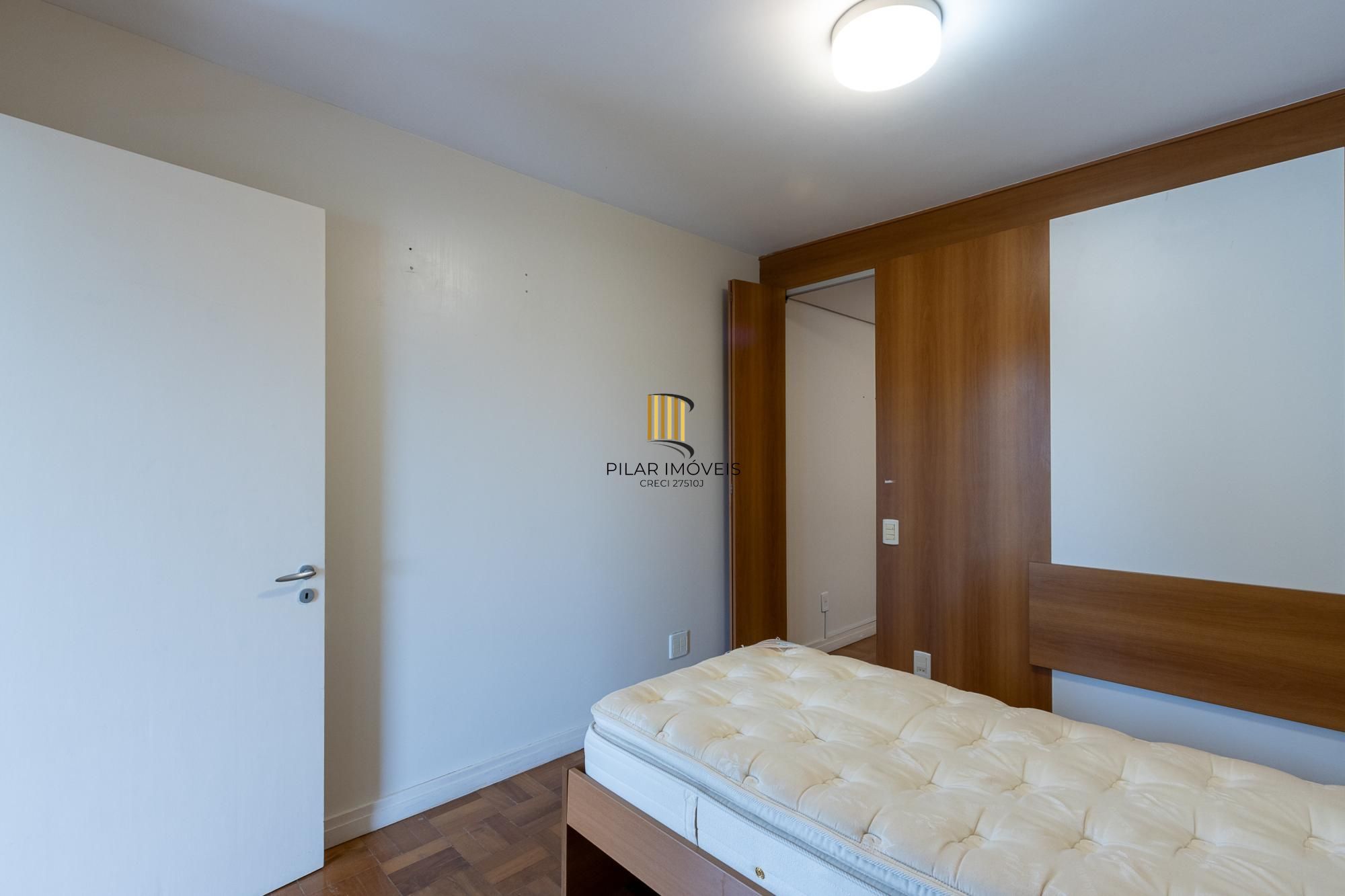 Casa com 4 dormitórios à venda, Jardim Isabel, Porto Alegre