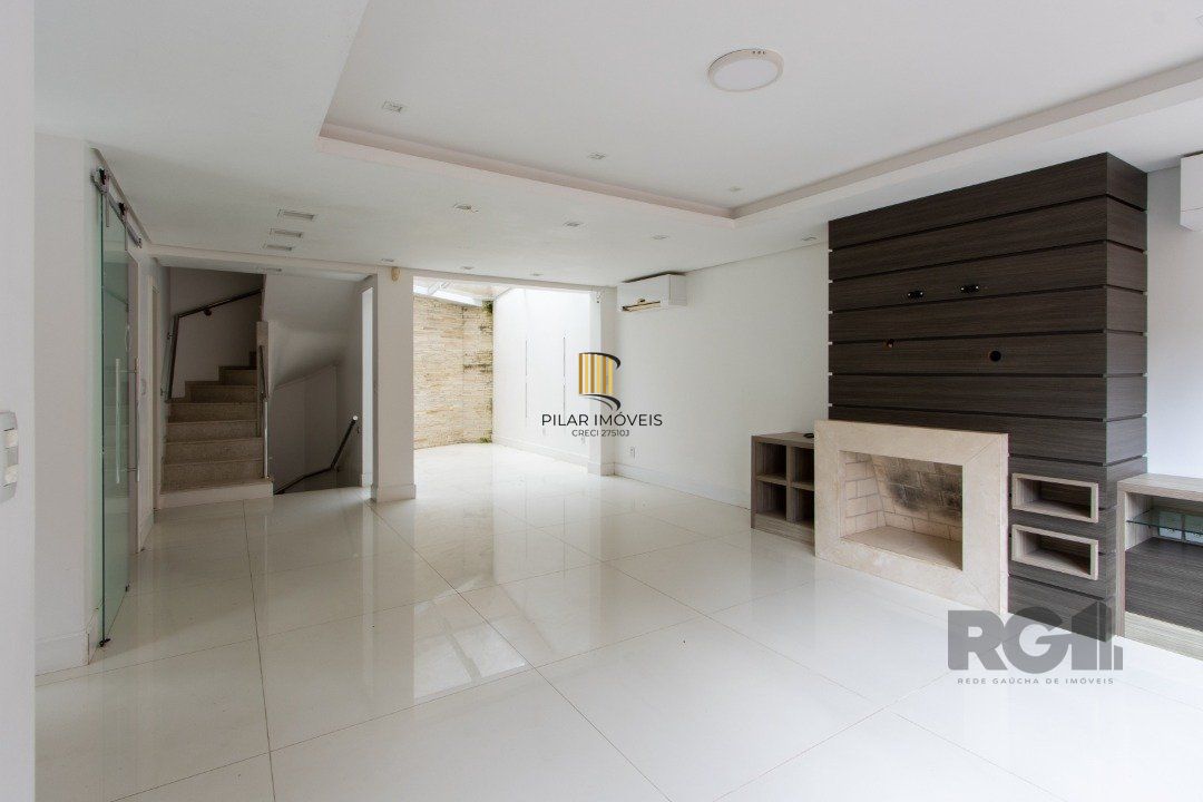 Casa Condominio para Venda - 292.49m², 4 dormitórios, sendo 2 suites, 3 vagas - Vila Assunção