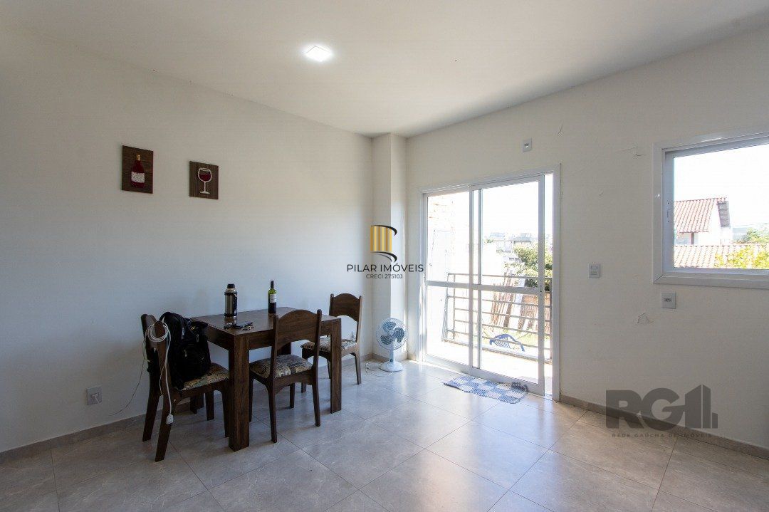 Sobrado 3 Dprmitórios Bairro Espírito Santo.