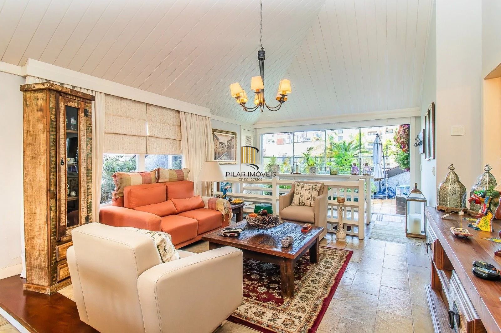 Cobertura à venda no bairro Bela Vista, 4 dormitórios e 3 vagas de garagem